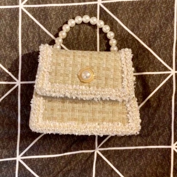 Woven tweed pearl bag - Picture 11 of 13